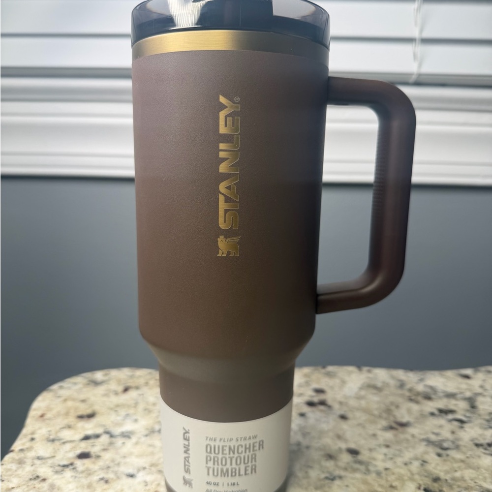 Stanley The Quencher ProTour Flip Straw 40oz Tumbler Espresso Gold | Fall Cup